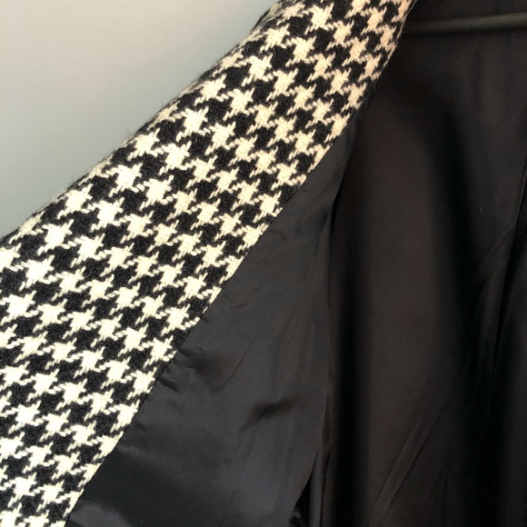 Vintage 90s Houndstooth Peacoat - Picture 5 of 6
